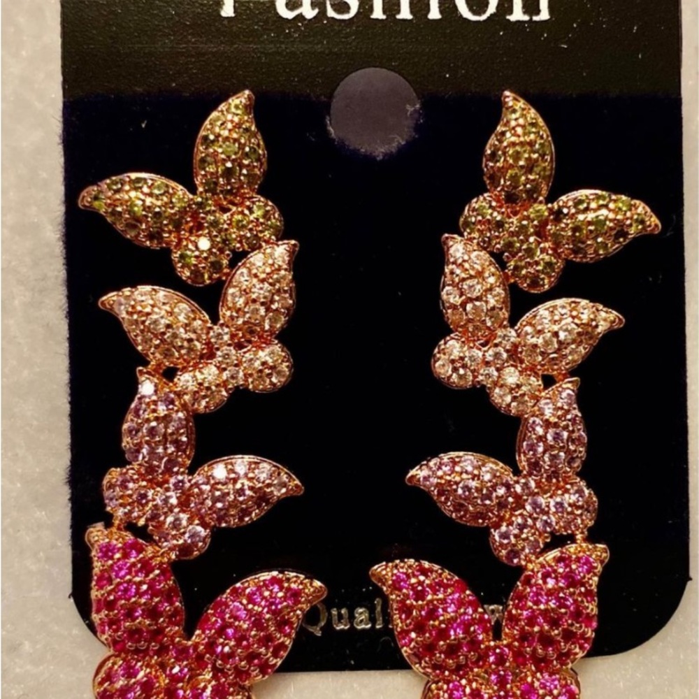 Pink Butterfly Rhinestone Stud Earrings
